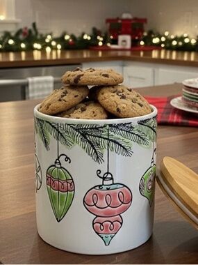 Ceramic Holiday Camello retro ornament 5” Canister with Bamboo Lid.